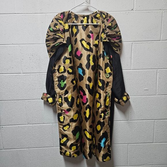 UBU Reversible Rainjacket Size Medium - Picture 5 of 8